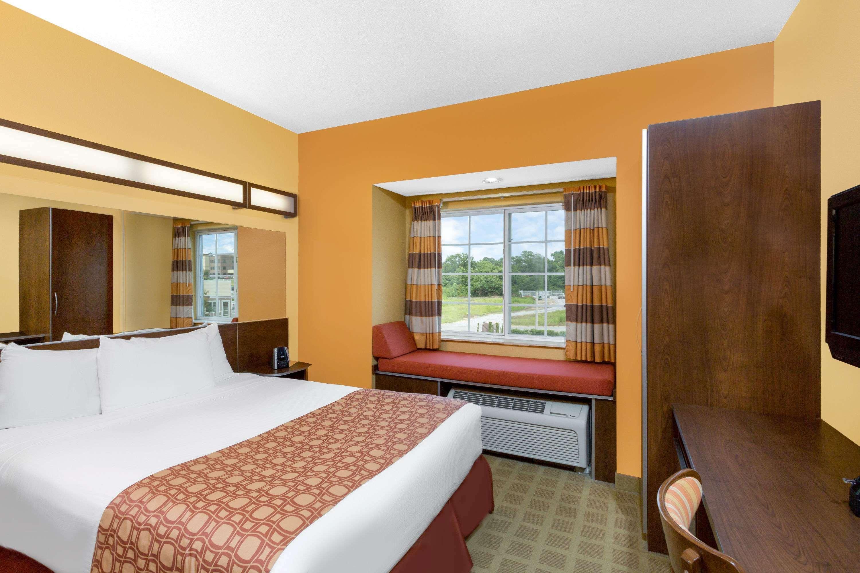 Microtel Inn & Suites By Wyndham University Medical Park Greenville Eksteriør bilde