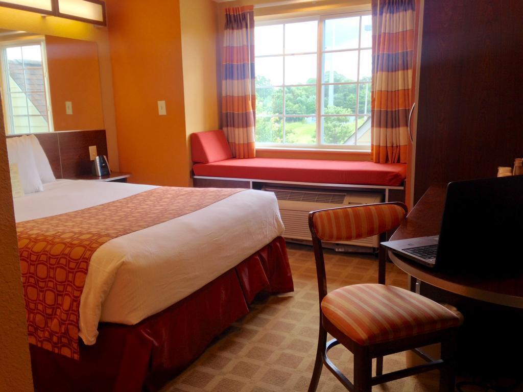 Microtel Inn & Suites By Wyndham University Medical Park Greenville Eksteriør bilde